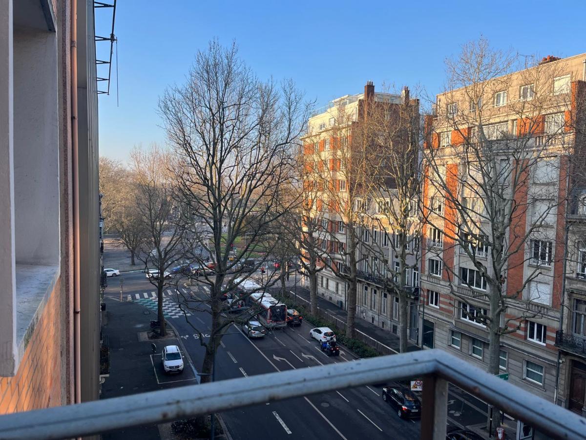 Suite Liberte Lille Exterior foto